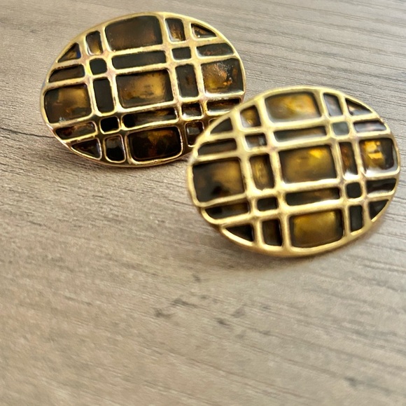Vintage Gold and Brown Oval Clip On Earrings - Picture 1 of 4